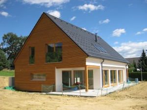 Gradnja lesenih hiš cena
